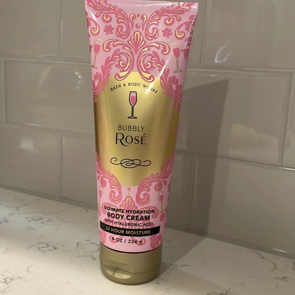 Bath & Body Works Bubbly Rosé Champagne Mist Spray Body Cream Shower Gel Spa Set - Picture 5 of 9